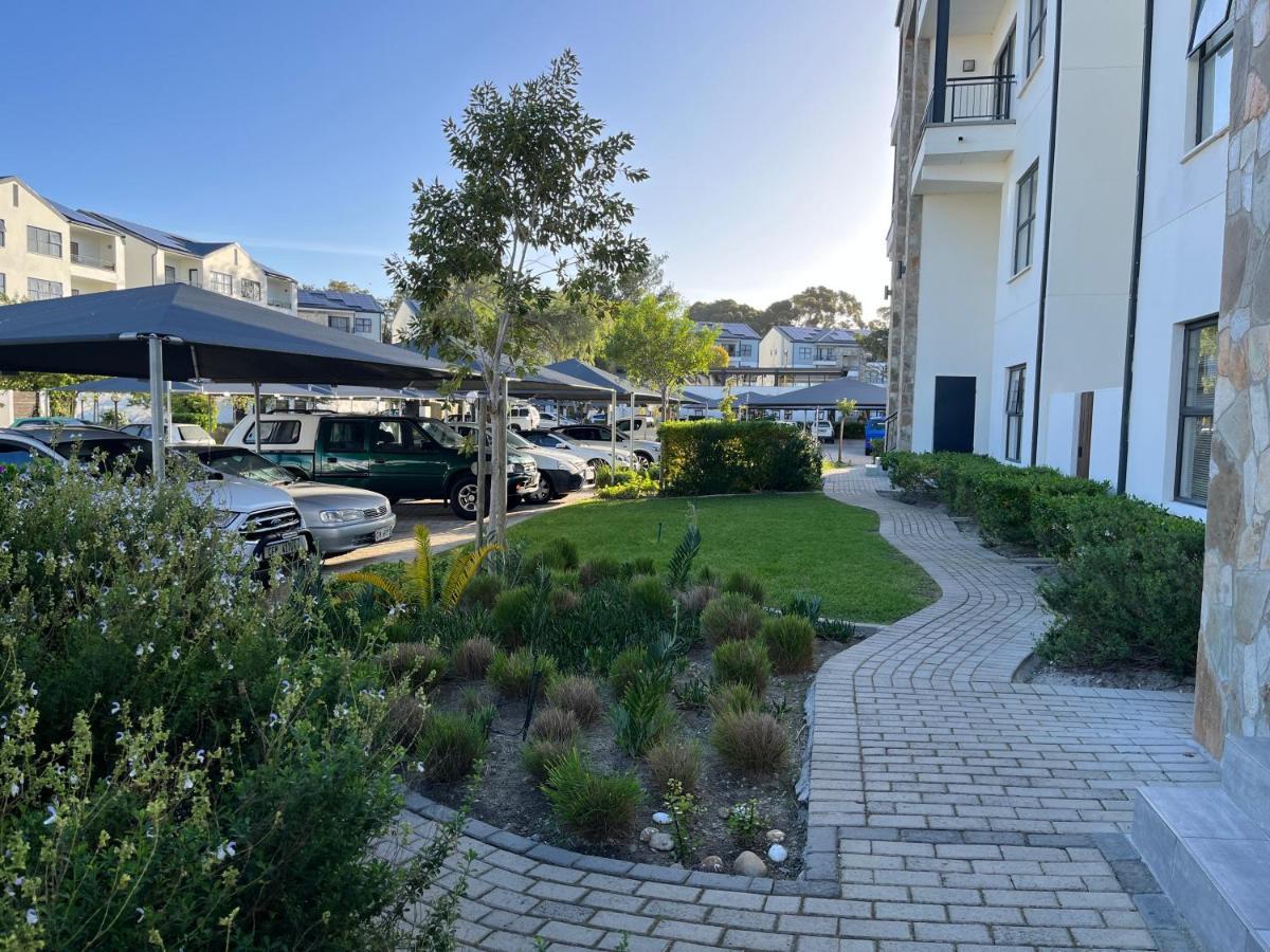 Luxury One Bedroom Apartment Somerset West Extérieur photo